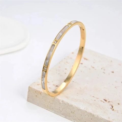 Fashion Titanium Steel Bangle For Women Simple Luxury Mother Of Artificial Pearl Inlaid Bangle With Zirconia Gold Rose Gold Bracelet