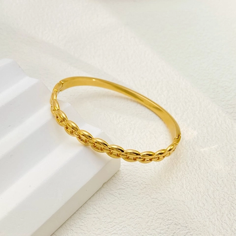 Minimalist 18K Gold Plated Stainless Steel Bangle For Women Geometric Chain Link Design Hinge Clasp Fashion Jewelry Gift