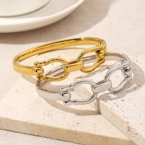 Bracciale Rigido alla Moda in Acciaio Inossidabile Donna Design a Morsetto con Doppi Anelli Intrecciati Oro Argento Lucido Gioielli