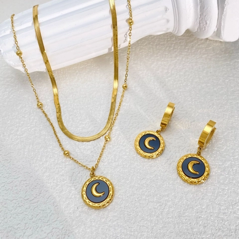 Set di Collana e Orecchini a Doppia Catena in Acciaio al Titanio Placcato Oro Mezzaluna con Conchiglia Smalto Gioielli Vintage da Donna