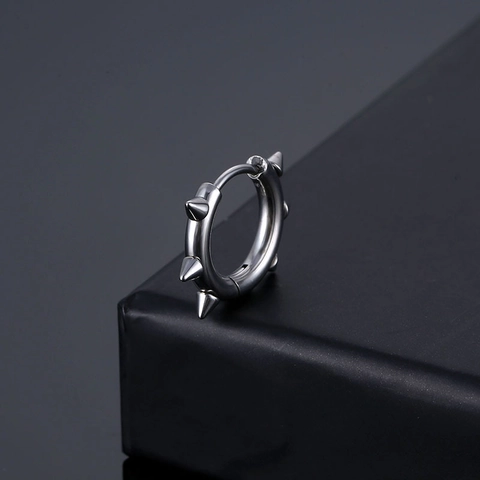 Punk Edelstahl Spike Ohrstecker Herren Damen Rock Gothic Creolen Rund Kreis Nieten Körper Schmuck Zubehör
