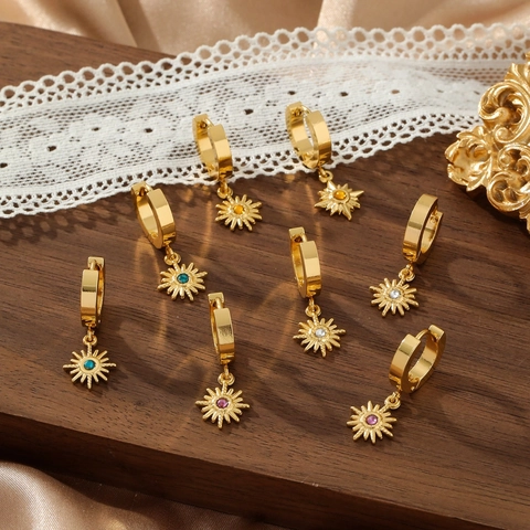 Orecchini a Goccia Sunburst in Acciaio Inossidabile Placcato Oro 18K Vintage per Donna Orecchini a Cerchio Huggie Girasole con Zircone Colorato