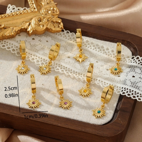 Orecchini a Goccia Sunburst in Acciaio Inossidabile Placcato Oro 18K Vintage per Donna Orecchini a Cerchio Huggie Girasole con Zircone Colorato