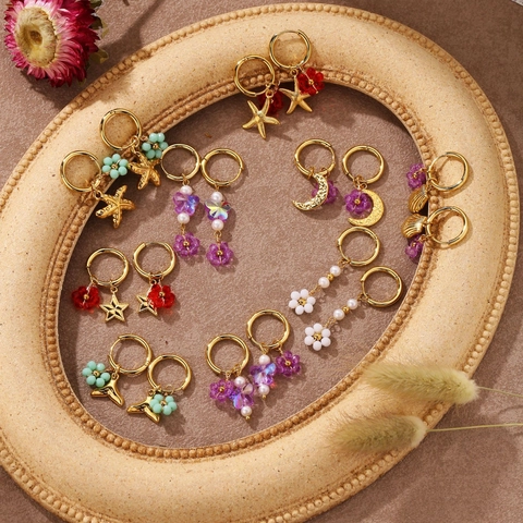 Orecchini a Cerchio in Lega Placcata Oro Bohemian Con Perno in Acciaio Inossidabile Perla Artificial Sintetica Conchiglia Stella Marina Fiore Farfalla Donna Gioielli