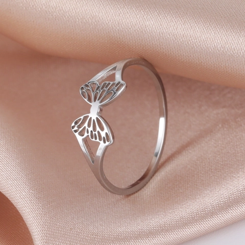 Anillo de Mariposa Calado de Acero Inoxidable de Moda para Mujer Minimalista Elegante Motivo de Animal Joyería de Dedo