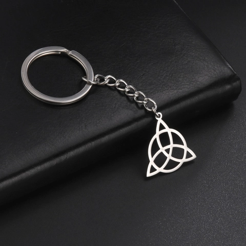 Portachiavi Punk in Acciaio Inossidabile Nodo Celtico Pendente Cavo Triquetra Anello Metallico per Chiavi Auto Casa Gioielli Uomo