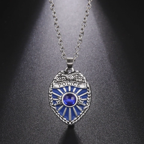 Vintage Alloy Police Badge Pendant Necklace With Blue Zirconia Inlaid Eagle Shield Necklace Jewelry For Unisex Gift