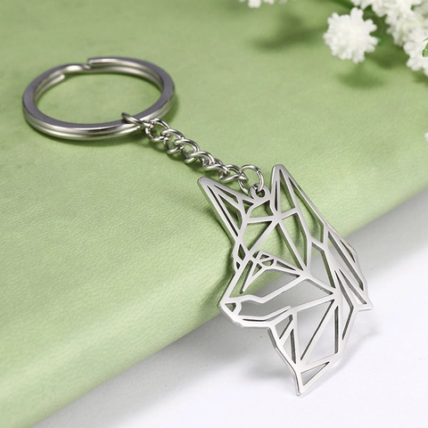 Llavero de Acero Inoxidable con Cabeza de Lobo Geométrica Moderno Colgante de Animal Low Poly Joyería para Hombre Mujer Tono Plateado