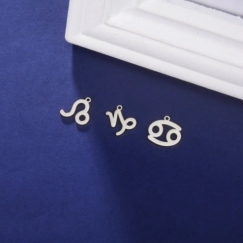 Pendentifs Signes Du Zodiaque En Acier Inoxydable DIY Fabrication De Bijoux Charms Constellation Pour Colliers Bracelets Accessoires Électroplaqués