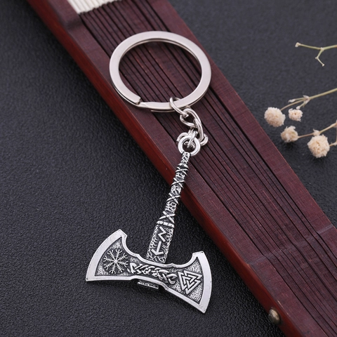Portachiavi con Ciondolo a Doppia Ascia Vichinga Nordica da Uomo in Lega Argento Antico Rune Valknut Guerriero Ascia da Battaglia Gioielli Regalo