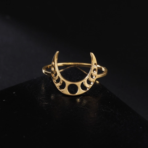 Bohemian Stainless Steel Moon Phase Ring Hollow Out Crescent Celestial Band Ring Gold Silver Jewelry For Women Men