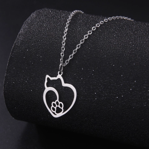 Stainless Steel Heart Cat Pendant Necklace Hollow Animal Paw Pattern Jewelry For Women Girls Daily Fashion Accessories