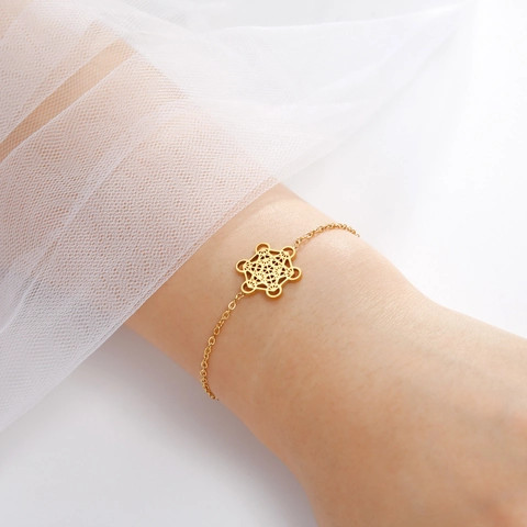 Bracelet en Acier Inoxydable Cube de Métatron Géométrie Sacrée pour Hommes Femmes Minimaliste Pendentif Mandala Ajouré