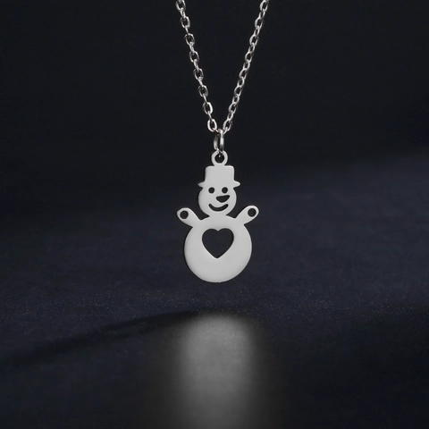Fashion Stainless Steel Snowman Heart Pendant Necklace For Women Girls Christmas Gift Jewelry Heart Cutout Snowman Choker Necklace
