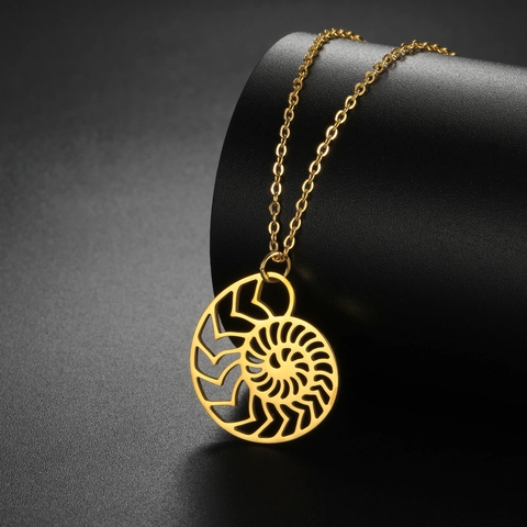 Minimalist Stainless Steel Nautilus Shell Pendant Necklace Geometric Hollow Spiral Fossil Jewelry For Women Gift
