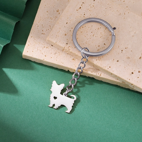 Portachiavi in Acciaio Inossidabile con Silhouette di Cane e Cuore Traforato Ciondolo per Amanti dei Cani Regalo per Uomo Donna