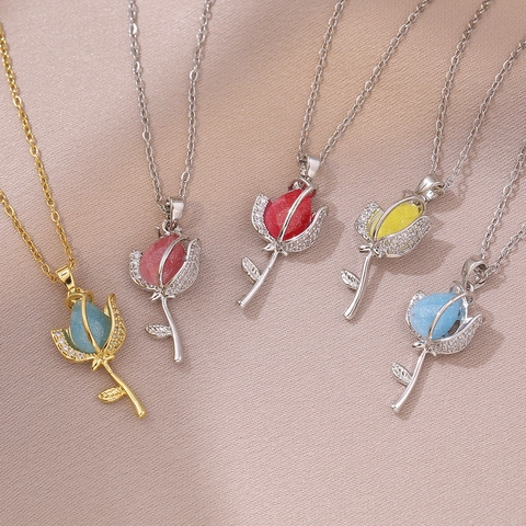 Elegant Titanium Steel Tulip Pendant Necklace Fashion Inlaid Rhinestone Rose Flower Clavicle Chain Jewelry Gift For Women