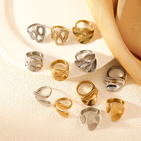 Titanium Steel 18K Gold Plated Ring For Women Minimalist Geometric Hollow Leaf Heart Adjustable Fashion Hip Hop Jewelry