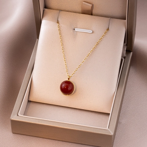 Vintage Titanstahl Fächer Quaste Anhänger Halskette Für Damen Leichter Luxus Vergoldet Roter Achat Strass Hohl Choker Schmuck