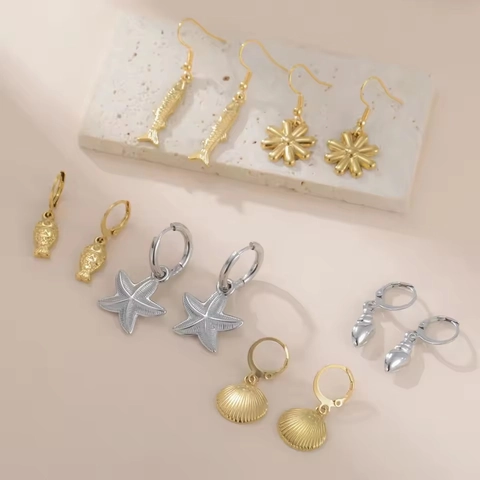 Stainless Steel Marine Creature Hoop Earrings For Women Gold Silver Starfish Fish Crab Shell Conch Key Beach Jewelry