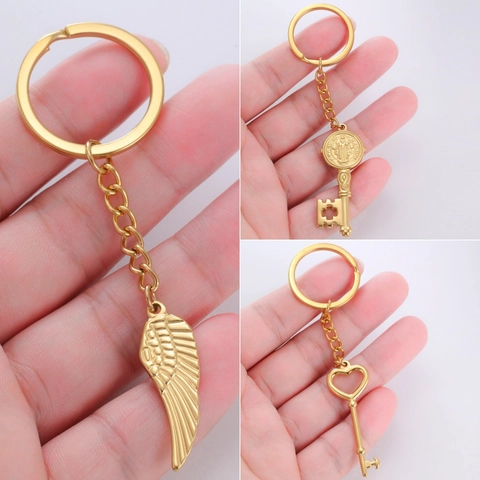 Llavero de Acero Inoxidable 304 Corazón Ala de Ángel Medalla San Benito Minimalista Vintage Religioso Colgante para Regalo