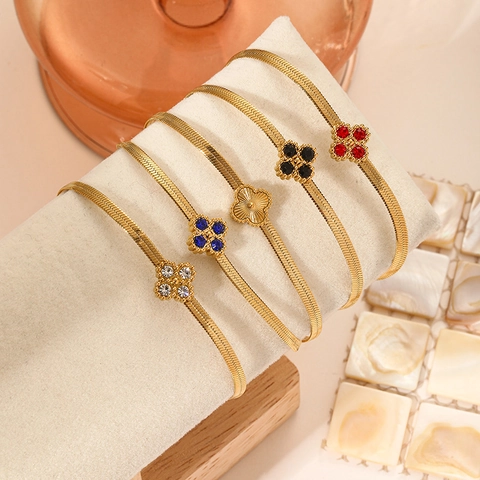 Fashion Lucky Four Leaf Clover Pendant Snake Chain Bracelet For Women Titanium Steel Gold Plated Crystal Inlaid Jewelry