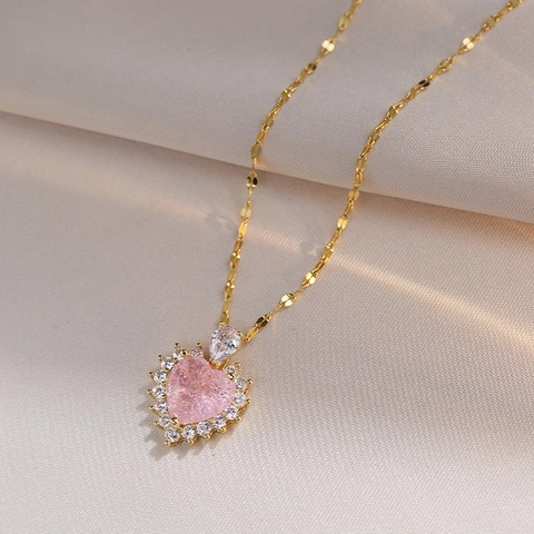 Fashion Titanium Steel Pink Heart Rhinestone Pendant Necklace Earring Set Elegant Gold Lip Chain Micro Inlaid Jewelry Set For Women Party