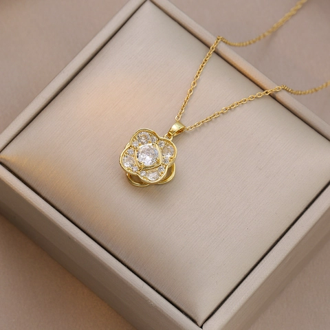 Luxus Schneeflocke Blume Anhänger Halskette Für Damen Mikro Eingelegter Zirkonia Edelstahl Legierung Gold Schmuck Geschenk Halsketten