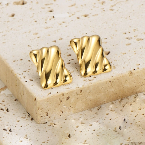 Orecchini a Bottone in Acciaio Inossidabile 304 con Texture a Onde Geometriche Oro Argento PVD Placcato Oro 18K Minimalista Donna