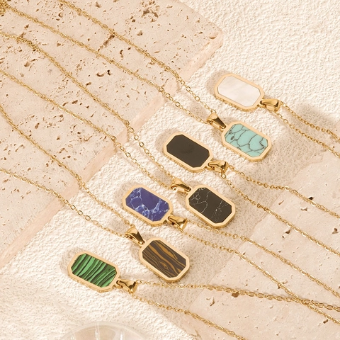 Collana con Pendente Rettangolare Ottagonale in Acciaio Inossidabile 304 Placcato Oro 18K Gioielli da Donna