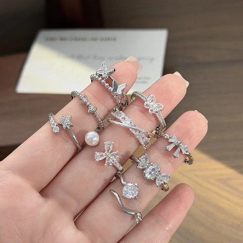 Exquisite Kupfer Zirkon Schmetterling Stern Blume Schleife Offener Ring Für Damen Süß Verstellbarer Fingerring Modeschmuck