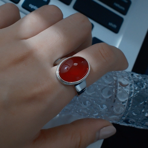 Vintage Palace Style Synthetic Red Agate Oval Open Ring Silver Plated Copper Adjustable Fashion Luxury Ring For Women