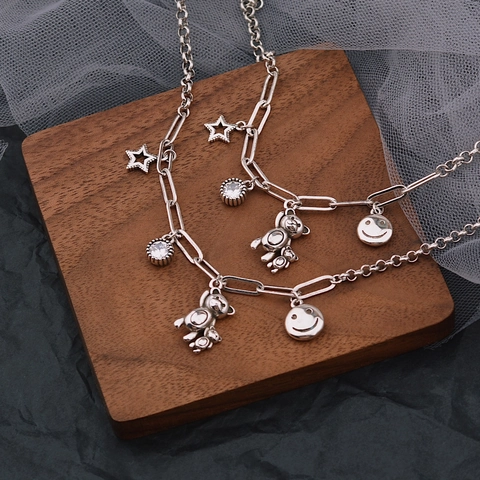 Bracciale con Ciondoli in Rame Placcato Argento Stile Coreano Con Pendenti a Forma di Orsetto Stella Faccia Sorridente Cuore Zirconia Gioielli