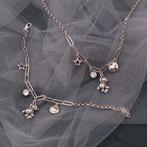 Bracciale con Ciondoli in Rame Placcato Argento Stile Coreano Con Pendenti a Forma di Orsetto Stella Faccia Sorridente Cuore Zirconia Gioielli