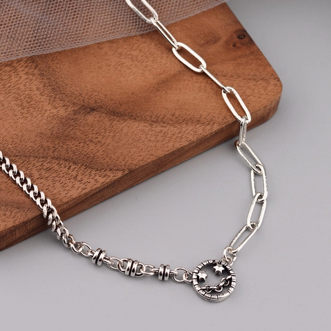 Vintage Copper Plated Thai Silver Smiley Face Pendant Necklace For Women Asymmetric Chain Hip Hop Hollow Clavicle Chain Jewelry