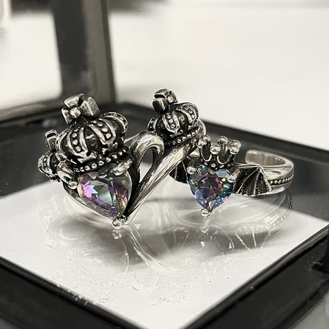 Bague Ouverte en Cuivre Gothique Vintage Pour Femme Punk Couronne Chauve-souris Cœur Zirconium Bague Réglable Bijoux de Fête Cadeau