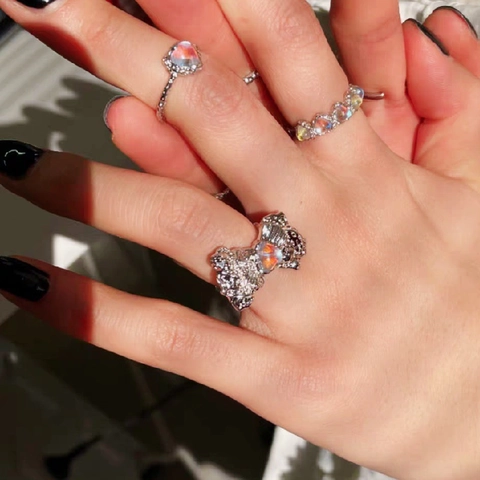 Niche Design Ins Style Moonstone Heart Irregular Open Ring For Women Vintage Bowknot Synthetic Opal Gold Plated Copper Ring