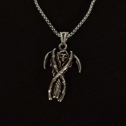 Collar con Colgante de Doble Guadaña de la Parca Gótica Acero Inoxidable Retro Punk Hip Hop Joyería Para Hombres Mujeres Regalo Halloween