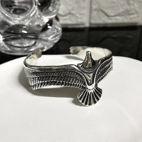 Vintage Versilbert Adler Offener Armreif Indianer Feder Armband Für Herren Damen Punk Stil Verstellbarer Manschette Schmuck