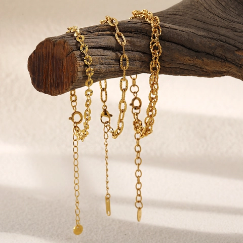 Bracelet Chaîne en Acier Inoxydable Mode pour Femmes PVD Plaqué Or 18K Maillons Ovales Texturés Corde Torsadée Bracelet Réglable Bijoux