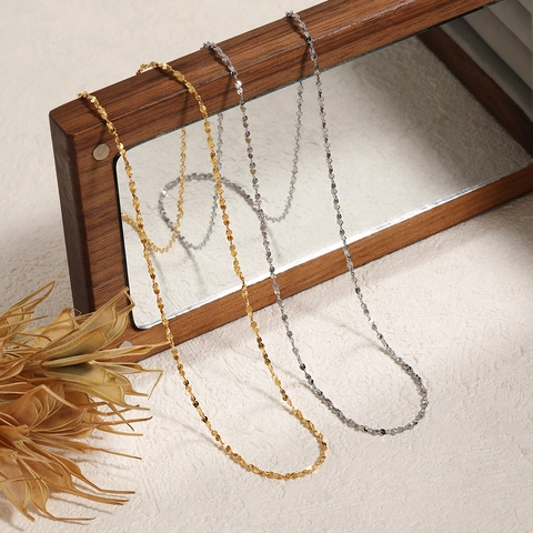 Minimalistische Titanium Roestvrijstalen Ketting Met S-Vormige Gedraaide Glinsterende Ketting Goud Zilver Verguld Subtiele Sleutelbeensieraden Vrouwen