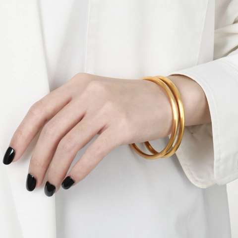 Women's Minimalist Titanium Steel Bangle 24k Gold Plated Brushed Simple Circle Versatile Fashion Jewelry Bracelet Gift