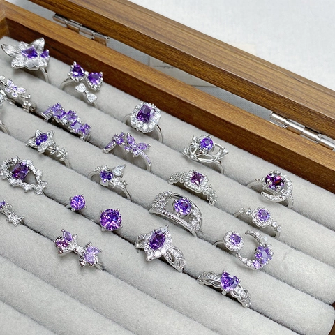 Élégante Bague Ouverte en Cuivre avec Zircone Violette pour Femme Plaquée Argent Ajustable Floral Papillon Lune Étoile Bijoux