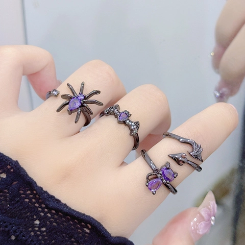 Gothic Black Electroplated Copper Ring With Purple Zircon Bat Spider Cat Devil Tail Adjustable Ring Halloween Jewelry
