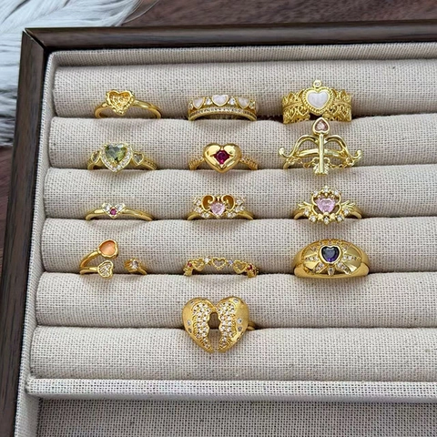 Bague en Cuivre Ajustable Zircone Cœur Vintage Pour Femmes Plaquée Or Style Palais Romantique Doux Bijoux Cadeau