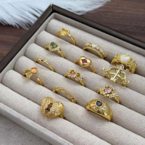 Bague en Cuivre Ajustable Zircone Cœur Vintage Pour Femmes Plaquée Or Style Palais Romantique Doux Bijoux Cadeau