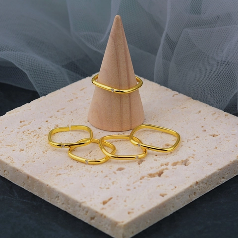 Minimalistischer Vergoldeter Kupferner Quadratring Geometrisch Zirkonia Eingelegt Verstellbarer Fingerring Für Damen Mode Schmuck Geschenk