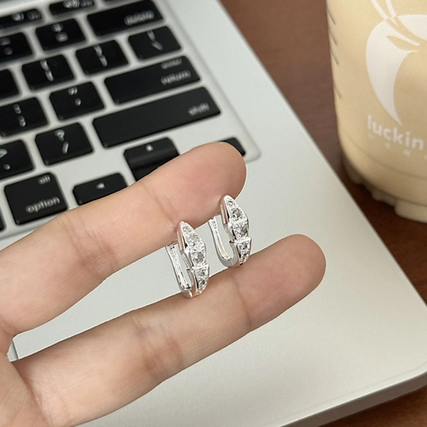 Einzigartige Schlangenkopf Zirkonia Ohrstecker Mit 925 Sterlingsilber Ohrstecker-Stift Luxus Kupfer Creolen Für Damen