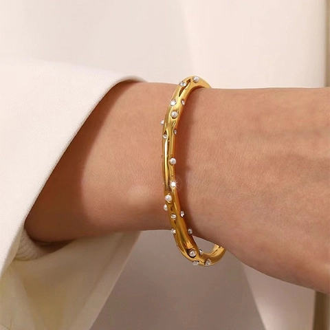 Bracelet Jonc Ouvert en Acier Inoxydable Incrusté de Künstliche Perles et Strass Or Argent Multicolore Mode Élégante Femme