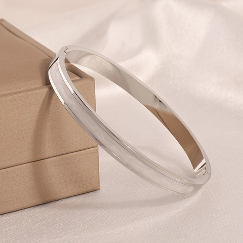 Bracelet Jonc en Acier Inoxydable Émaillé pour Femmes Bracelet de Luxe Léger Européen et Américain Ne Décolore Pas Motif Marbre Bijoux Cadeau